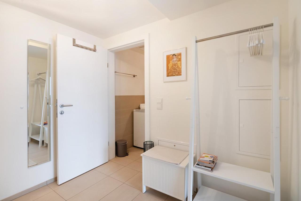 Quiet And Cozy Apartment Next To Mariahilfer Strasse And Naschmarkt With Ac, Minimum 30 Nights Wien Exterior foto