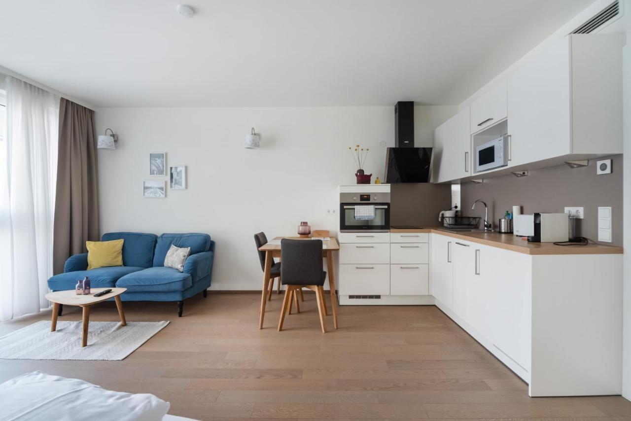 Quiet And Cozy Apartment Next To Mariahilfer Strasse And Naschmarkt With Ac, Minimum 30 Nights Wien Exterior foto