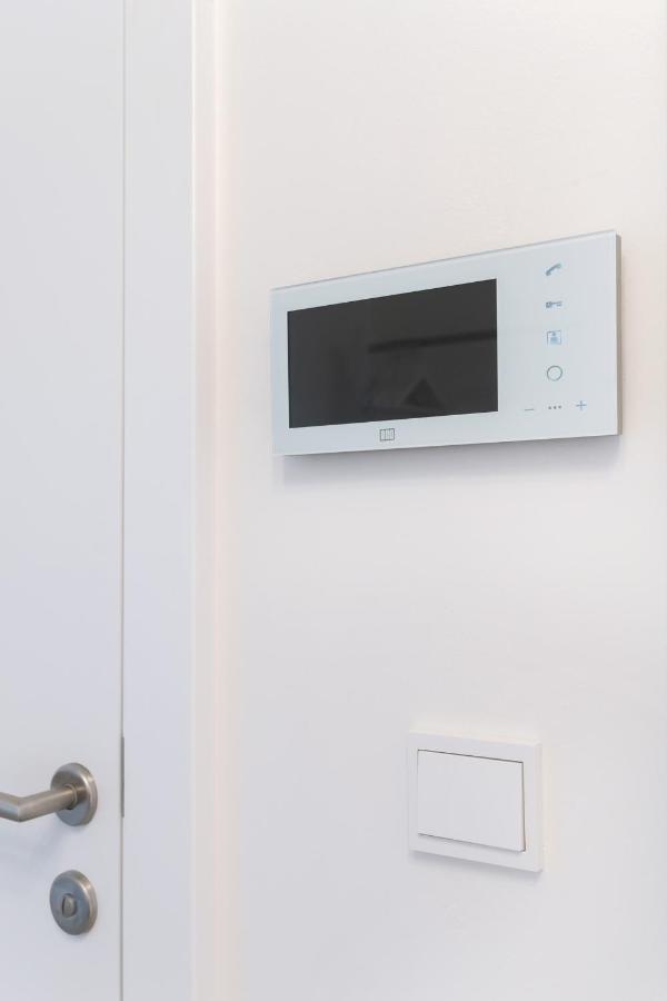 Quiet And Cozy Apartment Next To Mariahilfer Strasse And Naschmarkt With Ac, Minimum 30 Nights Wien Exterior foto